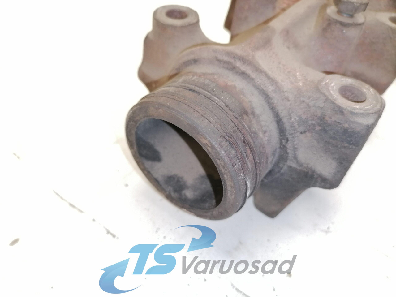 MAN Exhaust mainfold 51081013781 - Výfukový svod pro Nákladní auto: obrázek 2 MAN Exhaust mainfold 51081013781 - Výfukový svod pro Nákladní auto: obrázek 2