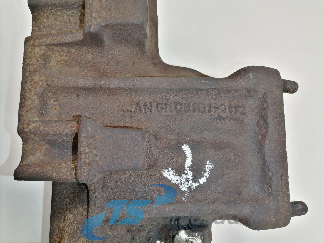 MAN Exhaust mainfold 51081013872 - Výfukový svod pro Nákladní auto: obrázek 5 MAN Exhaust mainfold 51081013872 - Výfukový svod pro Nákladní auto: obrázek 5