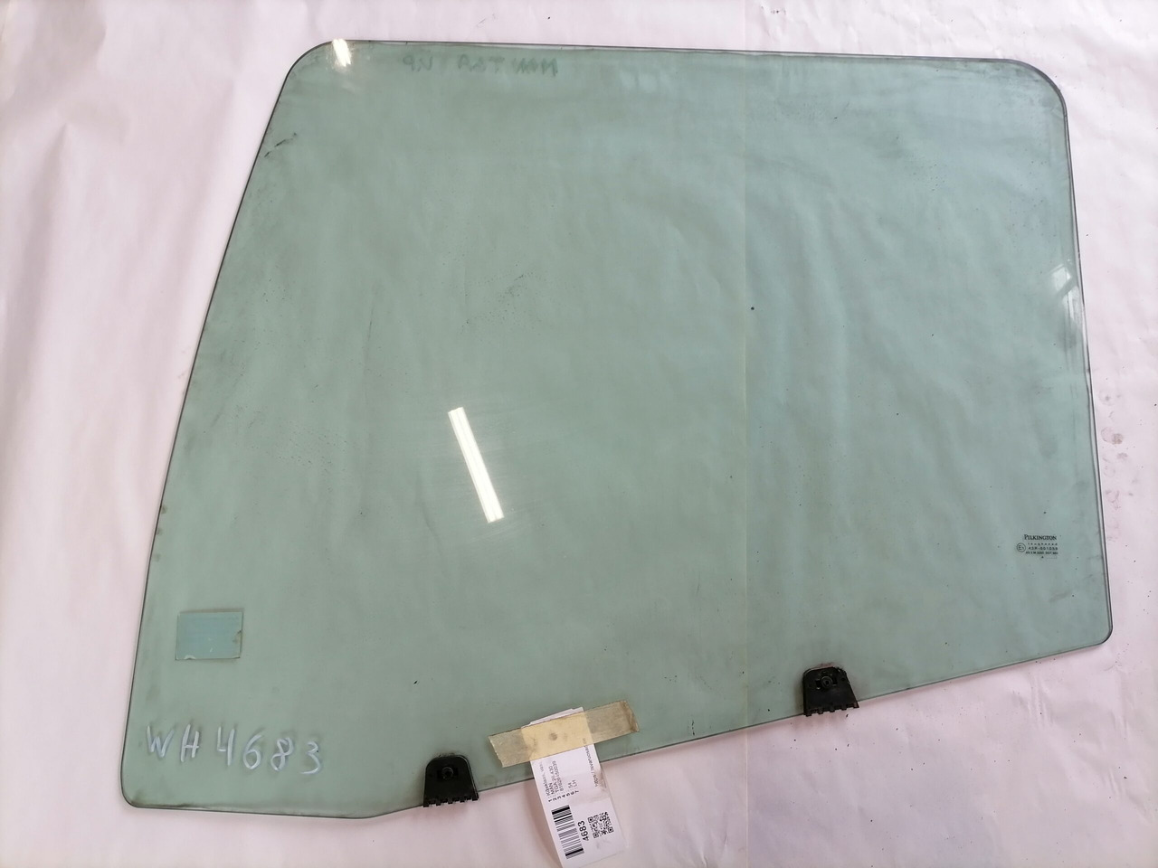 MAN Küljeklaas, vasak 81626450039 - Okno a díly pro Nákladní auto: obrázek 2 MAN Küljeklaas, vasak 81626450039 - Okno a díly pro Nákladní auto: obrázek 2