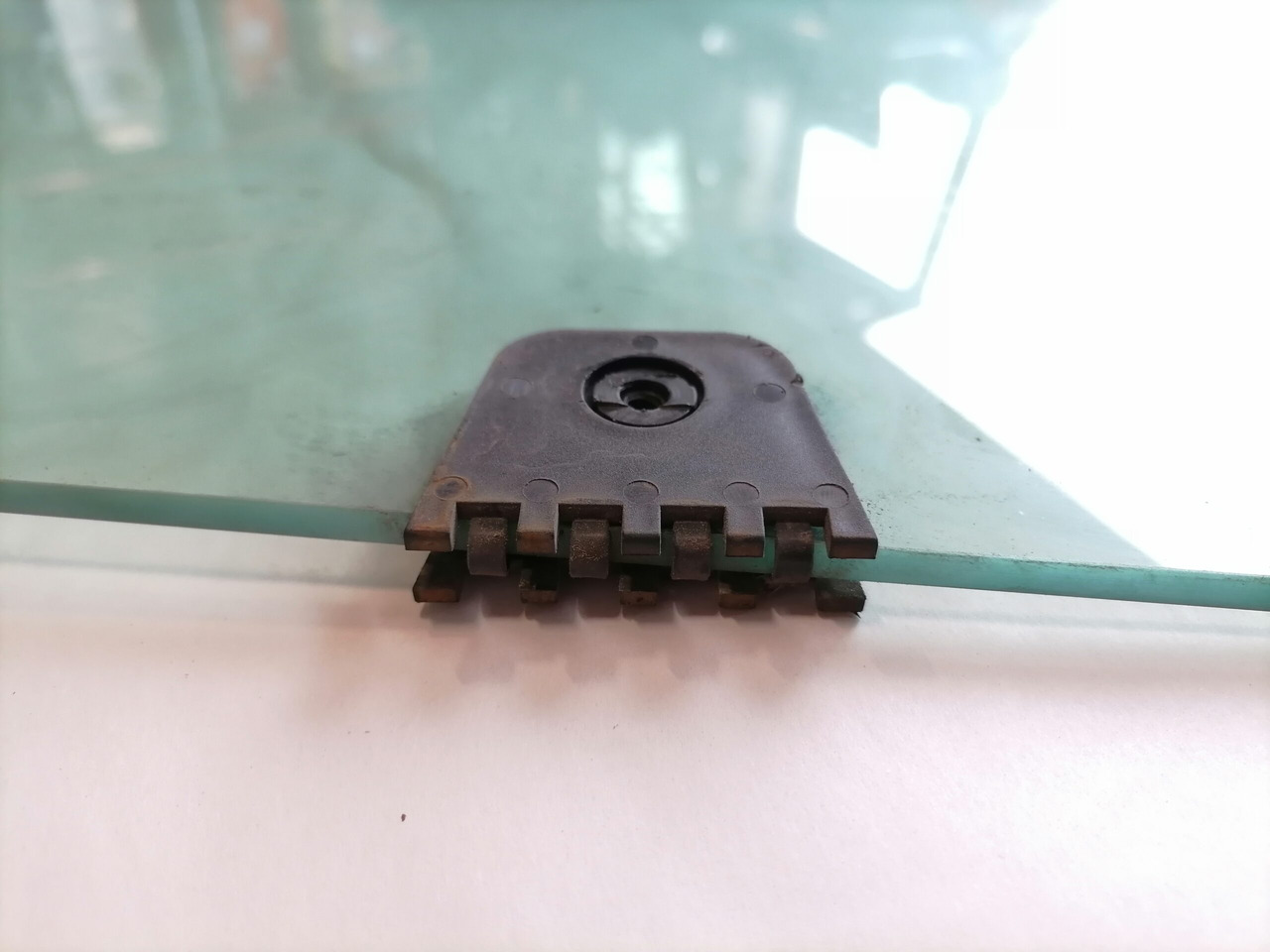 MAN Küljeklaas, vasak 81626450039 - Okno a díly pro Nákladní auto: obrázek 4 MAN Küljeklaas, vasak 81626450039 - Okno a díly pro Nákladní auto: obrázek 4