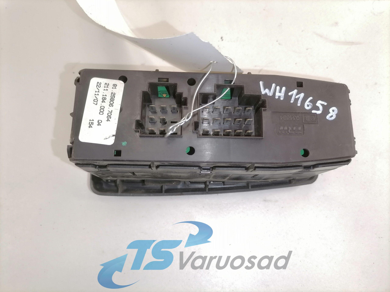 MAN Lüliti, klaasitõstuk 81258067064 - Kabina pro Nákladní auto: obrázek 2 MAN Lüliti, klaasitõstuk 81258067064 - Kabina pro Nákladní auto: obrázek 2