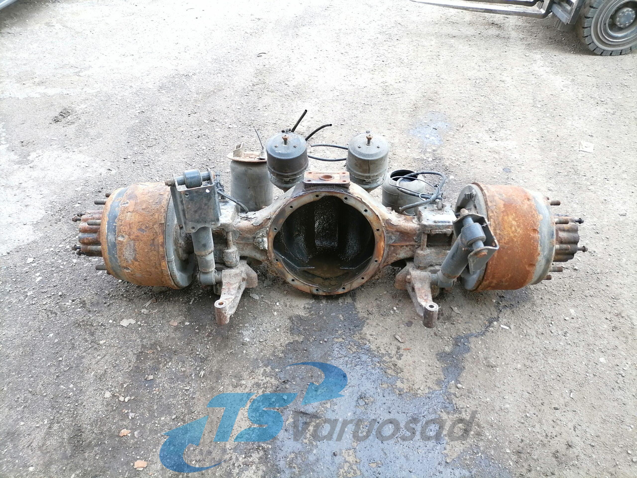 MAN Rear axel housing 81350027176 - Náprava a díly pro Nákladní auto: obrázek 1 MAN Rear axel housing 81350027176 - Náprava a díly pro Nákladní auto: obrázek 1