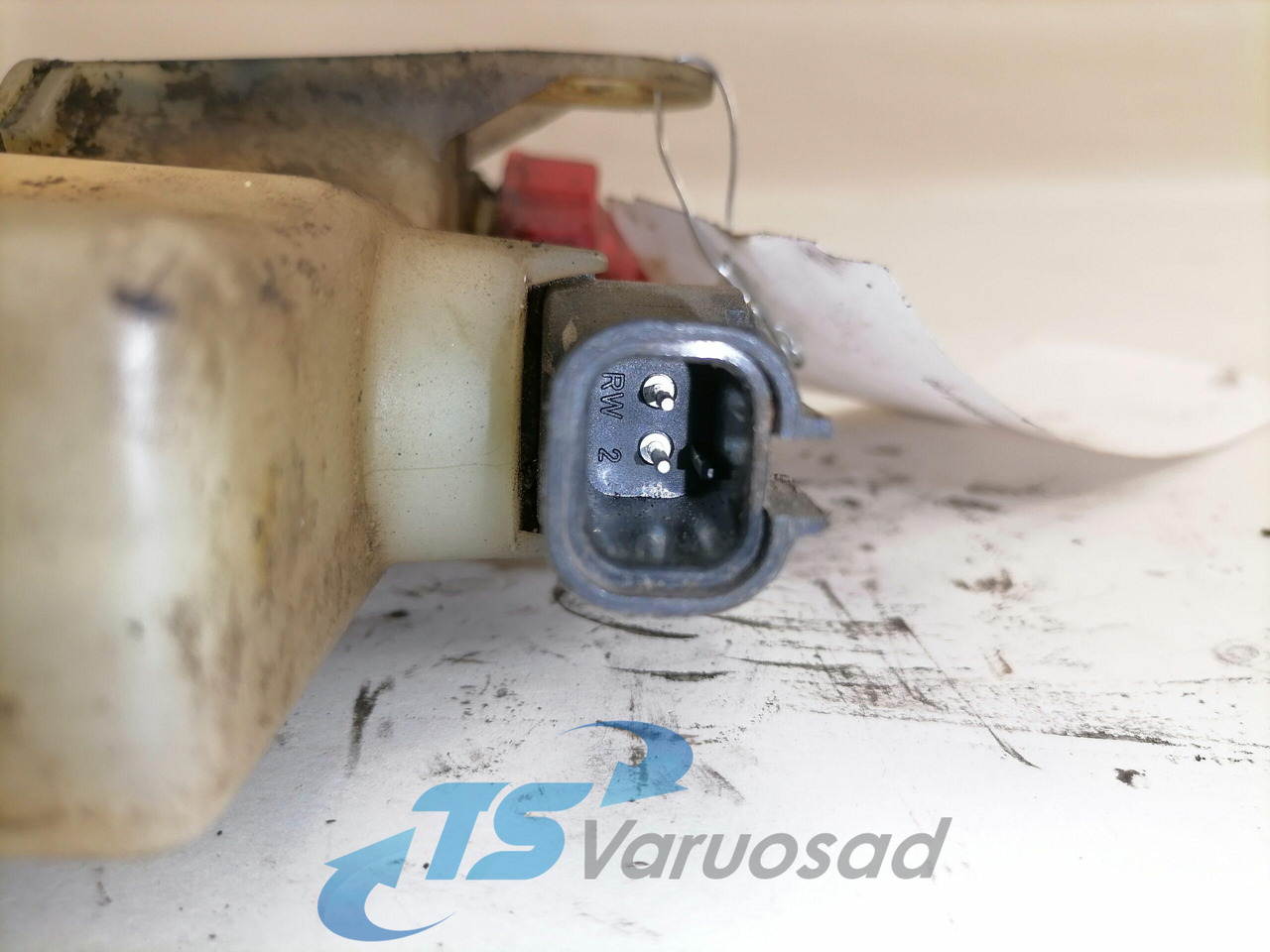 MAN Siduri õlipaak 81515016047 - Spojka a díly pro Nákladní auto: obrázek 4 MAN Siduri õlipaak 81515016047 - Spojka a díly pro Nákladní auto: obrázek 4