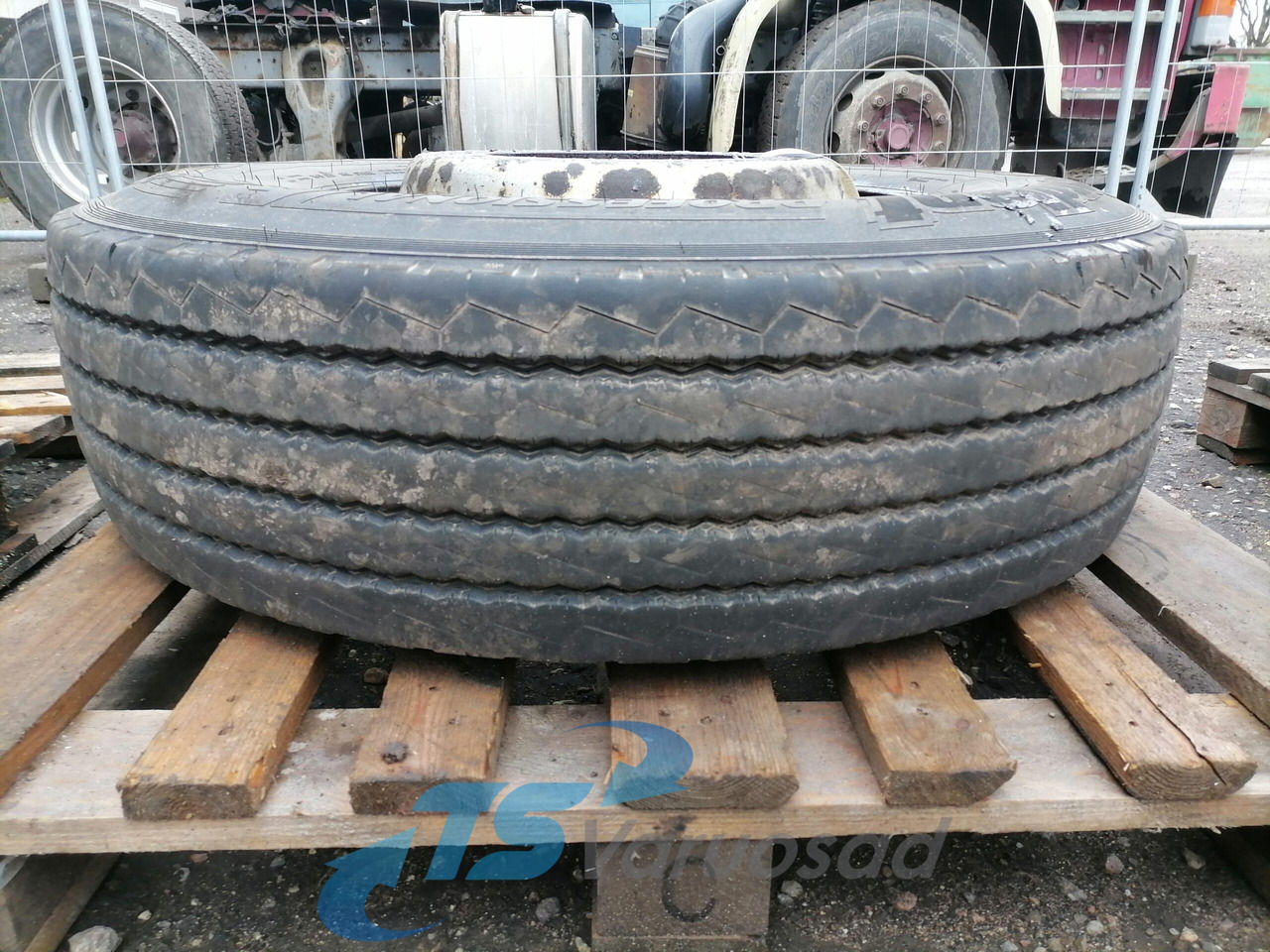 Mercedes-Benz Cordiant professional 295/80R22,5 29580R225 - Pneumatiky a ráfky pro Nákladní auto: obrázek 2 Mercedes-Benz Cordiant professional 295/80R22,5 29580R225 - Pneumatiky a ráfky pro Nákladní auto: obrázek 2