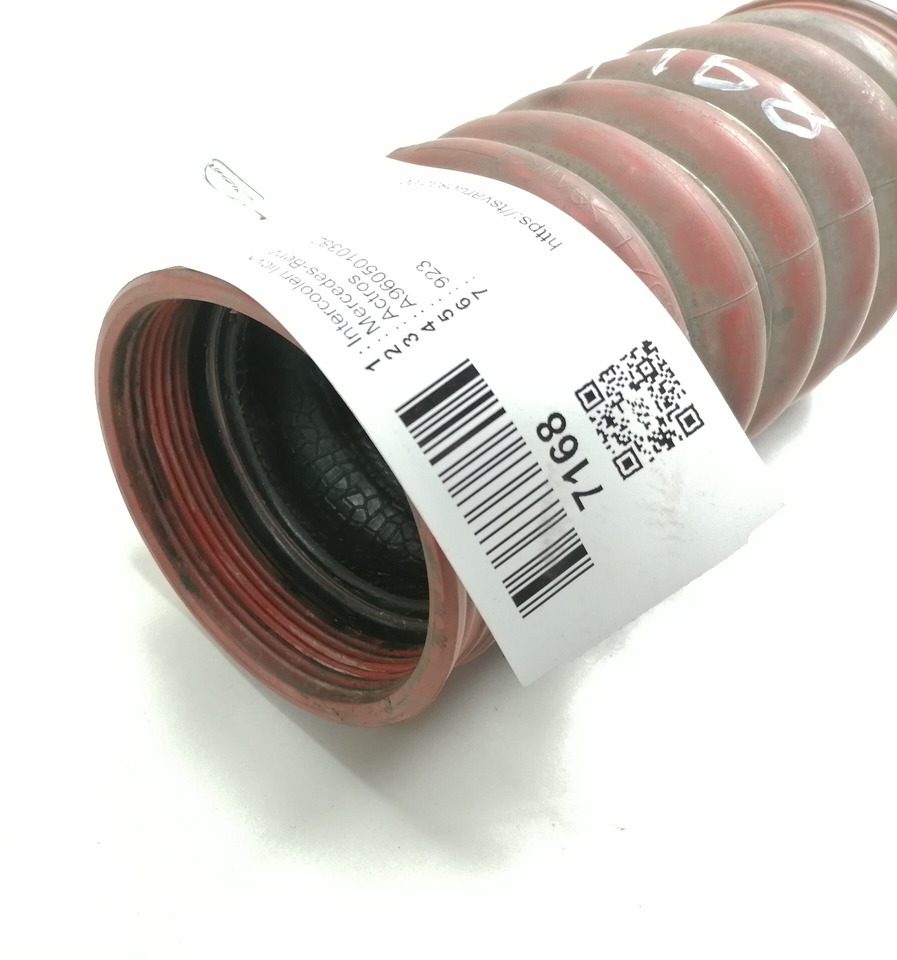 Mercedes-Benz Intercooleri lõdvik A9605010382 - Intercooler pro Nákladní auto: obrázek 3 Mercedes-Benz Intercooleri lõdvik A9605010382 - Intercooler pro Nákladní auto: obrázek 3