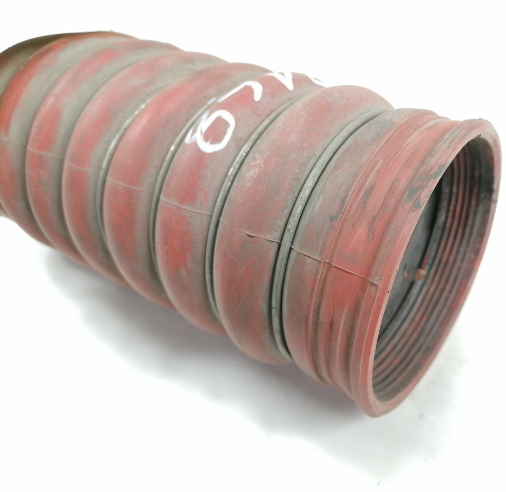 Mercedes-Benz Intercooleri lõdvik A9605010382 - Intercooler pro Nákladní auto: obrázek 2 Mercedes-Benz Intercooleri lõdvik A9605010382 - Intercooler pro Nákladní auto: obrázek 2