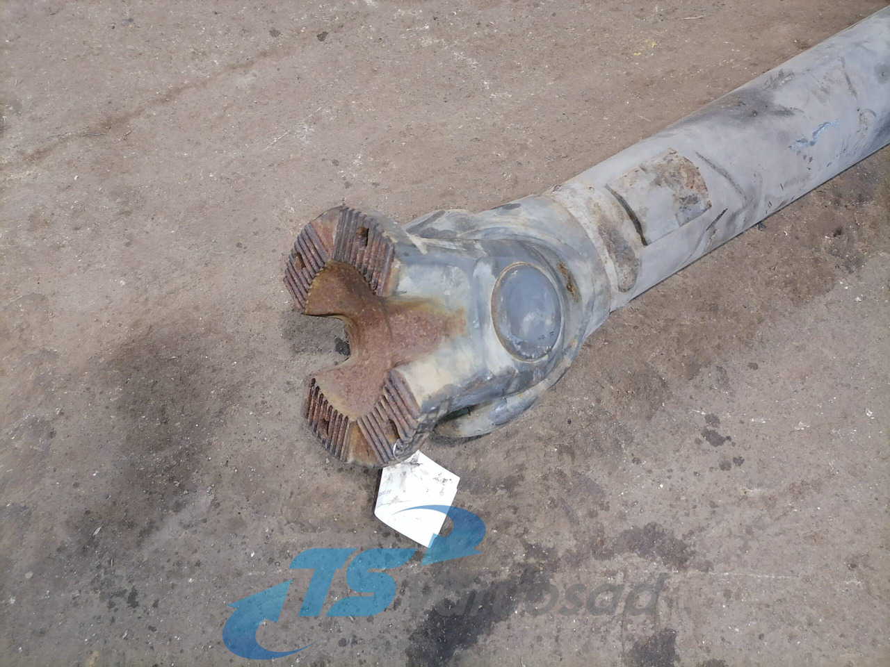 Mercedes-Benz Propeller shaft A6574103402 - Kardan pro Nákladní auto: obrázek 2 Mercedes-Benz Propeller shaft A6574103402 - Kardan pro Nákladní auto: obrázek 2