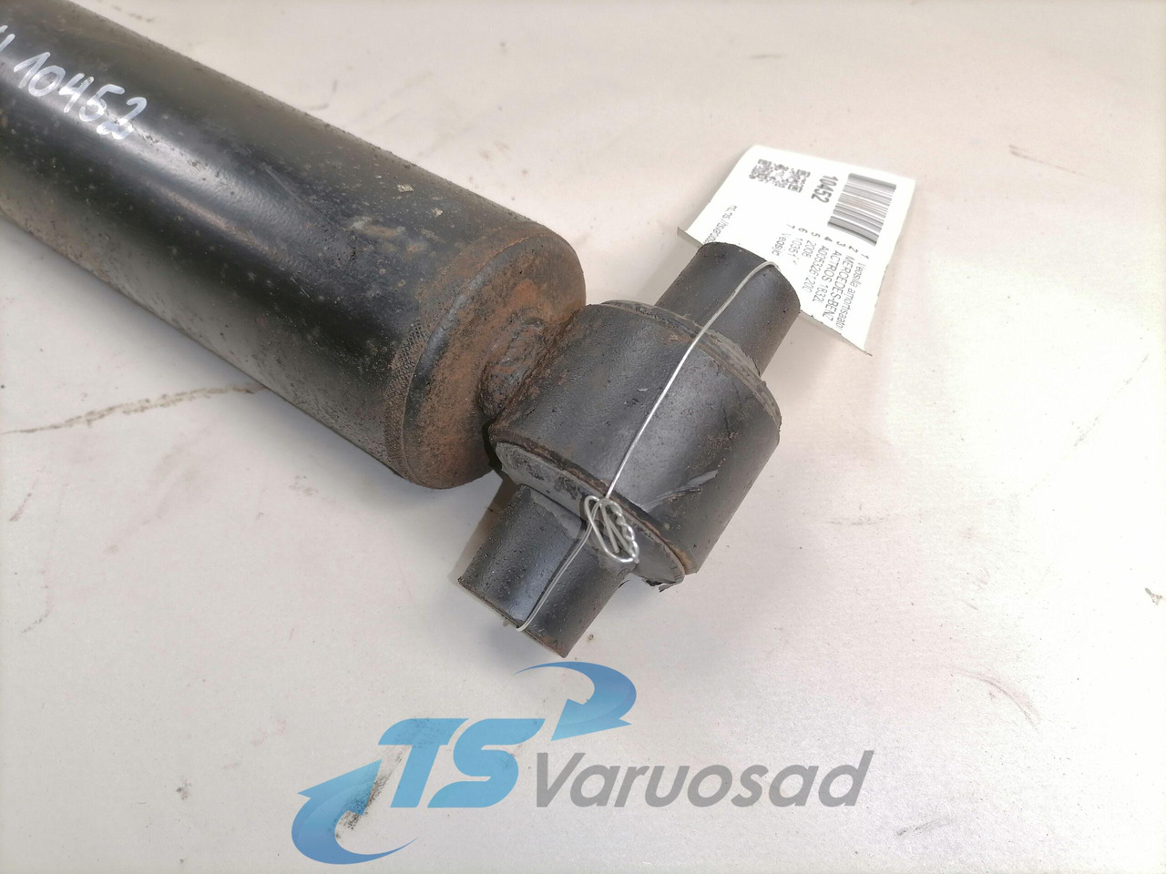Mercedes-Benz Rear axel shock absorber A0053261200 - Tlumiče pro Nákladní auto: obrázek 2 Mercedes-Benz Rear axel shock absorber A0053261200 - Tlumiče pro Nákladní auto: obrázek 2