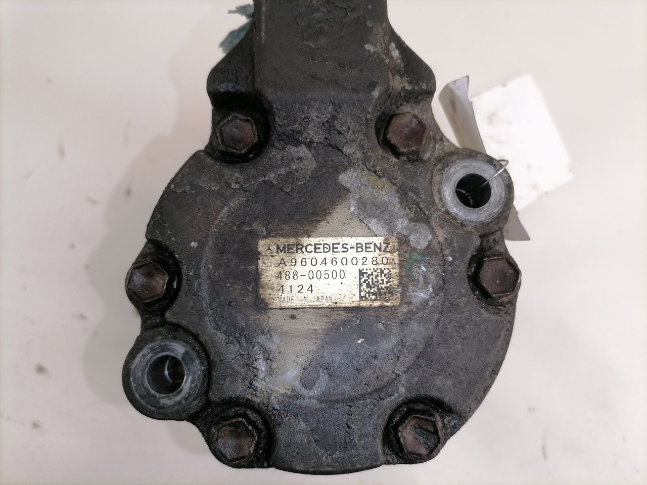 Mercedes-Benz Steering hydraulic pump A9604600280 - Čerpadlo hydraulického zesilovače pro Nákladní auto: obrázek 4 Mercedes-Benz Steering hydraulic pump A9604600280 - Čerpadlo hydraulického zesilovače pro Nákladní auto: obrázek 4