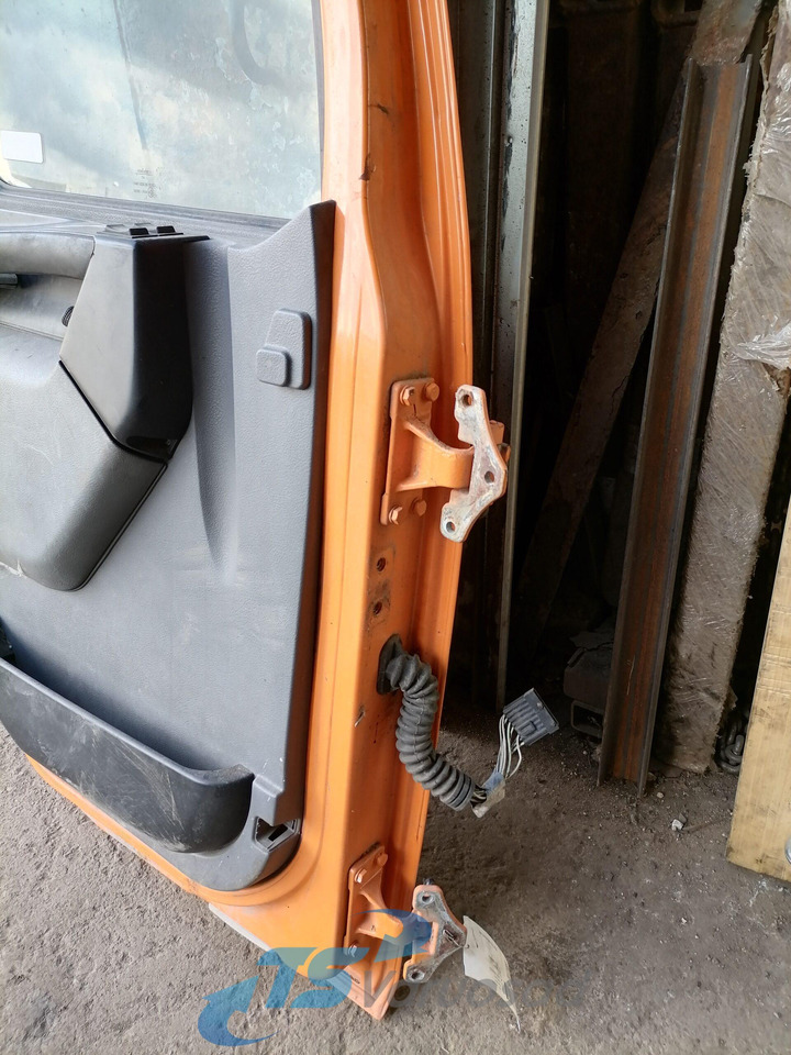 Renault Uks, vasak 5600464823 - Dveře a díly pro Nákladní auto: obrázek 2 Renault Uks, vasak 5600464823 - Dveře a díly pro Nákladní auto: obrázek 2