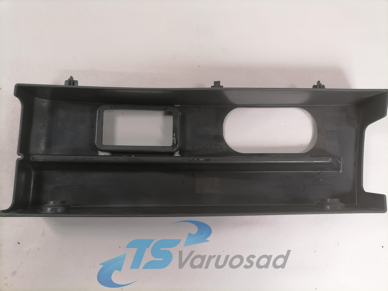 Scania Astmelaua plastik kate, keskmine parem 1501343 - Stupátko pro Nákladní auto: obrázek 4 Scania Astmelaua plastik kate, keskmine parem 1501343 - Stupátko pro Nákladní auto: obrázek 4