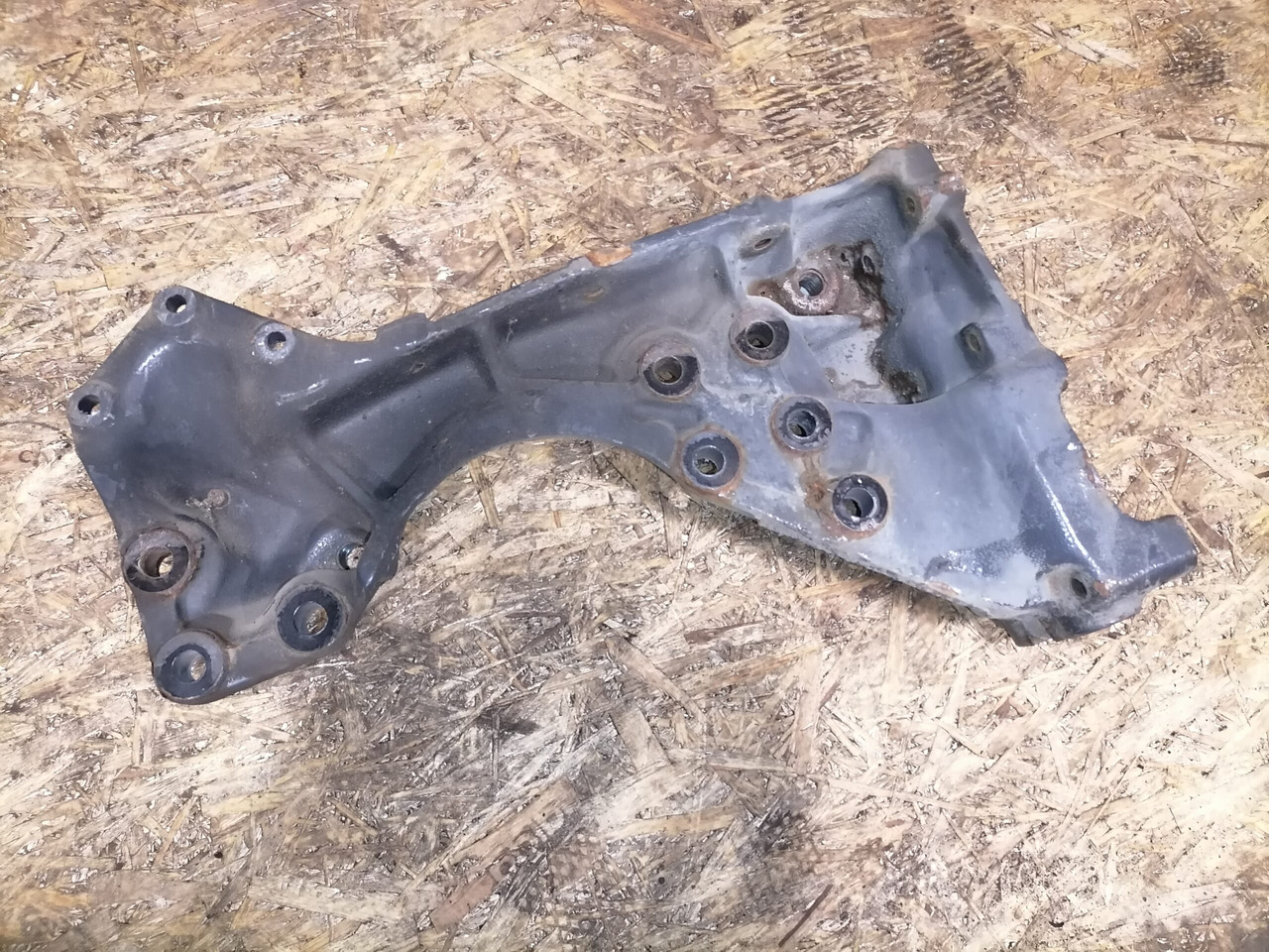 Scania Bracket 1375801 - Rám/ Šasi pro Nákladní auto: obrázek 4 Scania Bracket 1375801 - Rám/ Šasi pro Nákladní auto: obrázek 4