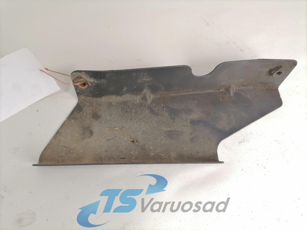 Scania Bumper bracket 1447929 - Nárazník pro Nákladní auto: obrázek 2 Scania Bumper bracket 1447929 - Nárazník pro Nákladní auto: obrázek 2