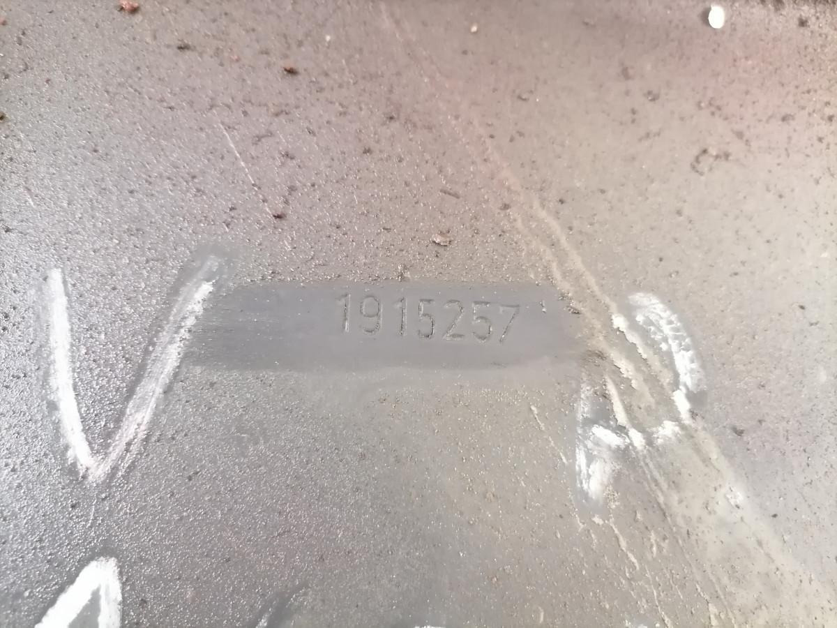 Scania Bumper bracket 1915257 - Nárazník pro Nákladní auto: obrázek 3 Scania Bumper bracket 1915257 - Nárazník pro Nákladní auto: obrázek 3