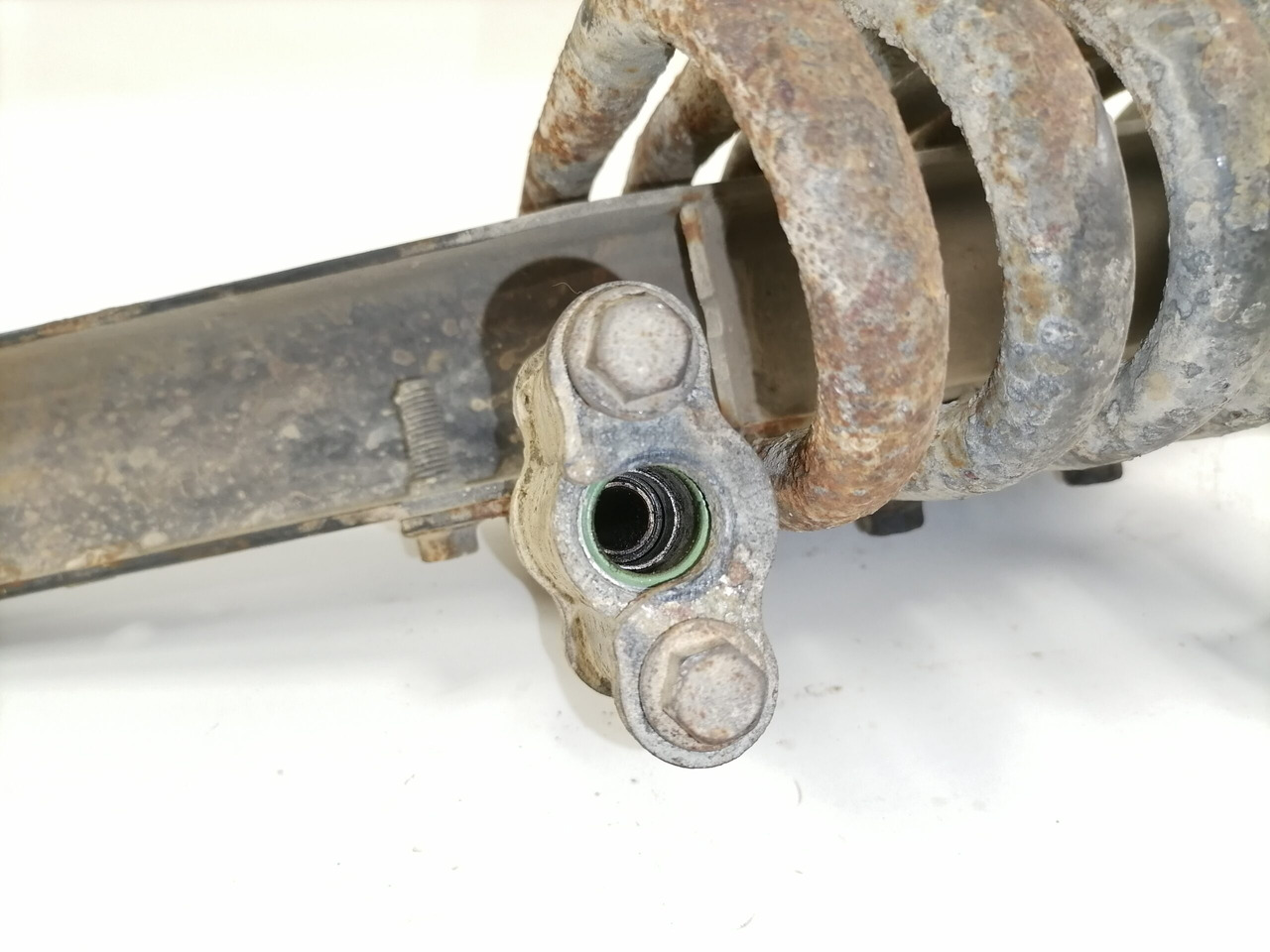 Scania Compressor air pipe 1747246 - Kompresor pro Nákladní auto: obrázek 5 Scania Compressor air pipe 1747246 - Kompresor pro Nákladní auto: obrázek 5