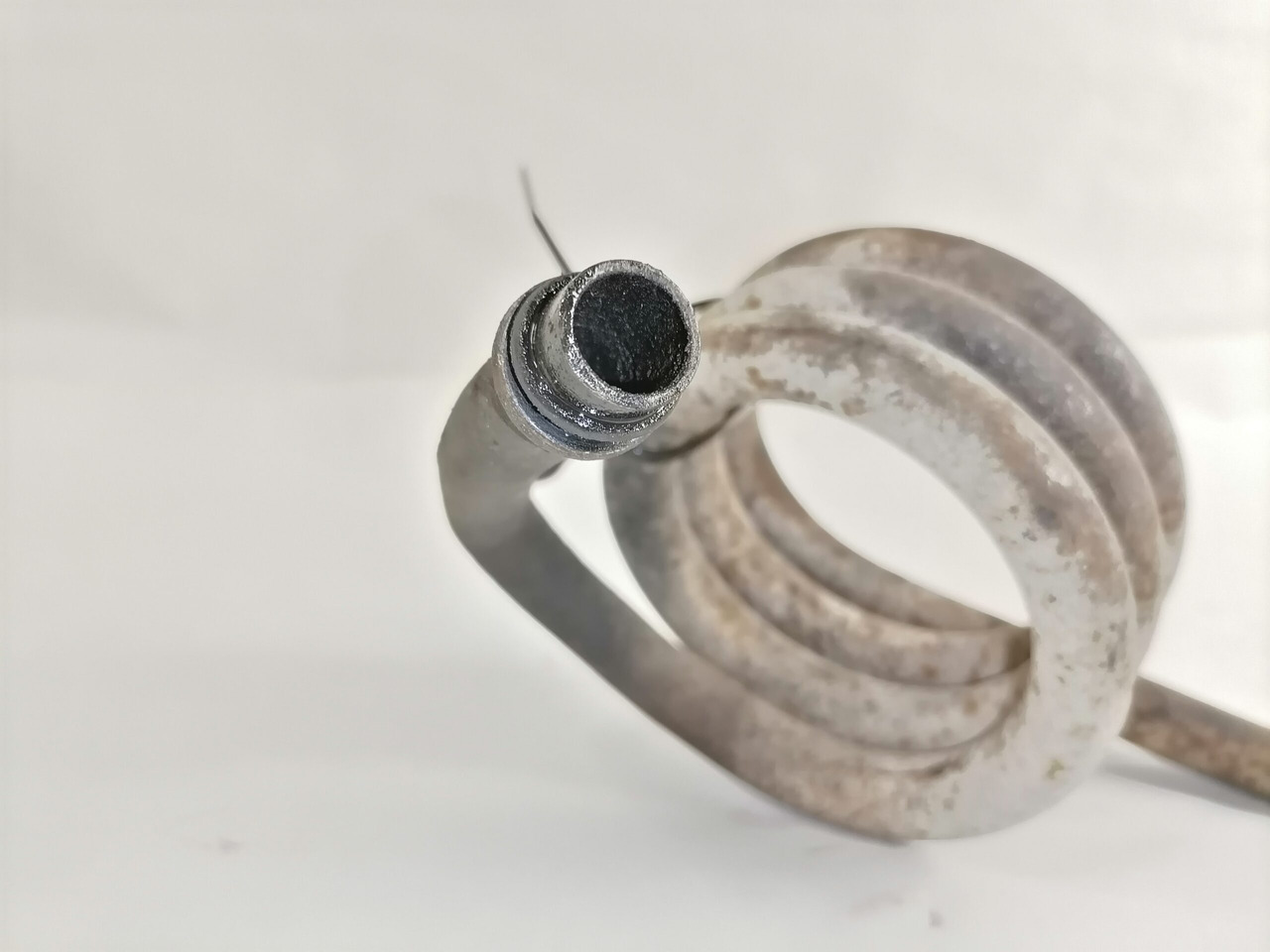 Scania Compressor air pipe 1933077 - Kompresor pro Nákladní auto: obrázek 3 Scania Compressor air pipe 1933077 - Kompresor pro Nákladní auto: obrázek 3