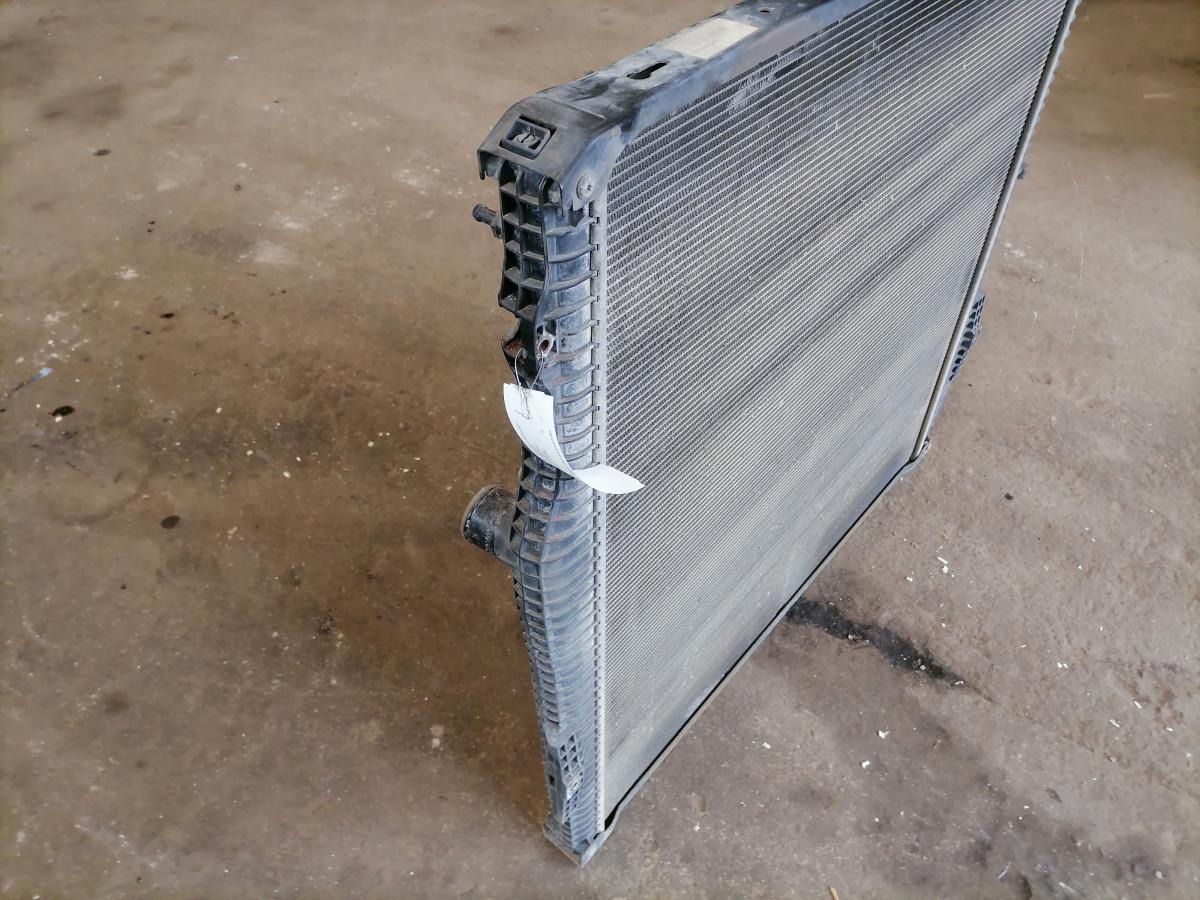 Scania Cooling radiator 2027572 - Chladič pro Nákladní auto: obrázek 4 Scania Cooling radiator 2027572 - Chladič pro Nákladní auto: obrázek 4