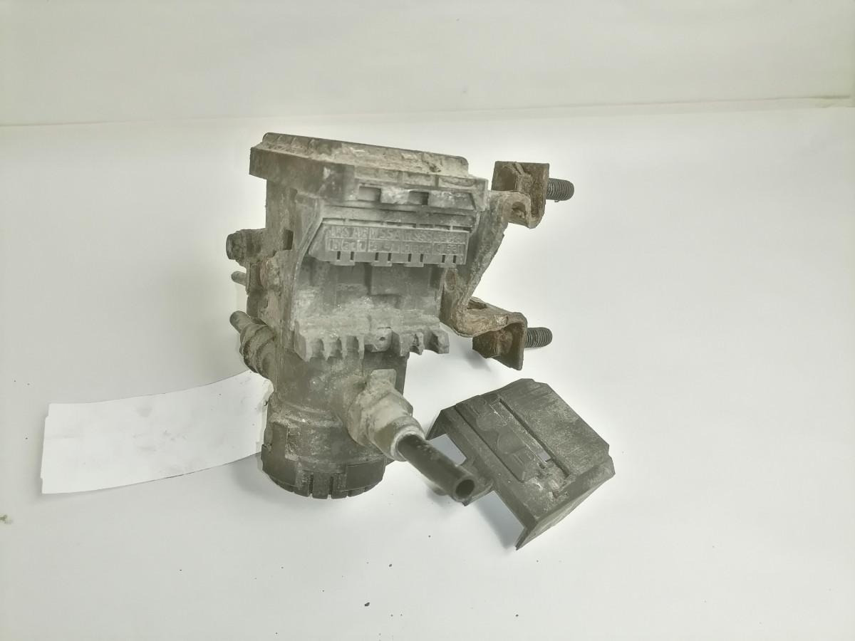 Scania EBS brake valve 1754939 - Brzdový ventil pro Nákladní auto: obrázek 2 Scania EBS brake valve 1754939 - Brzdový ventil pro Nákladní auto: obrázek 2