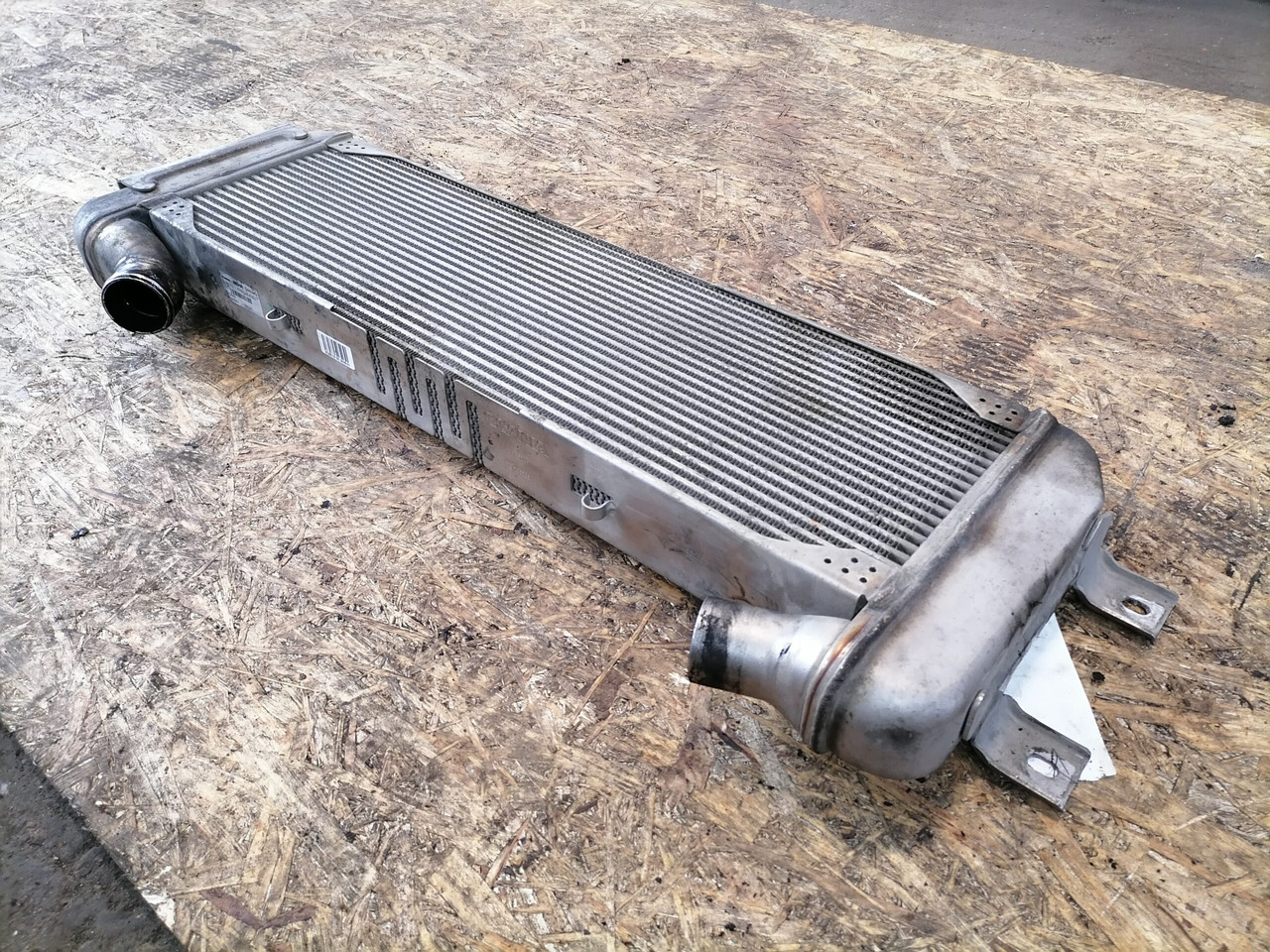 Scania EGR radiator 1785348 - Chladič EGR pro Nákladní auto: obrázek 2 Scania EGR radiator 1785348 - Chladič EGR pro Nákladní auto: obrázek 2