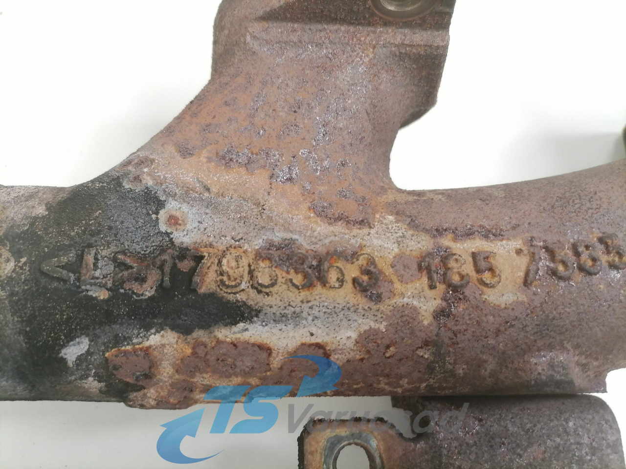 Scania Exhaust mainfold 1798363 - Výfukový svod pro Nákladní auto: obrázek 5 Scania Exhaust mainfold 1798363 - Výfukový svod pro Nákladní auto: obrázek 5