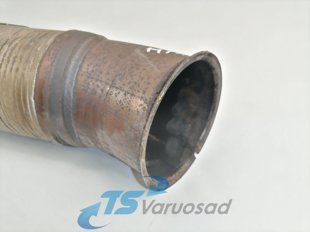 Scania Exhaust pipe 1529474 - Tlumič výfuku pro Nákladní auto: obrázek 3 Scania Exhaust pipe 1529474 - Tlumič výfuku pro Nákladní auto: obrázek 3