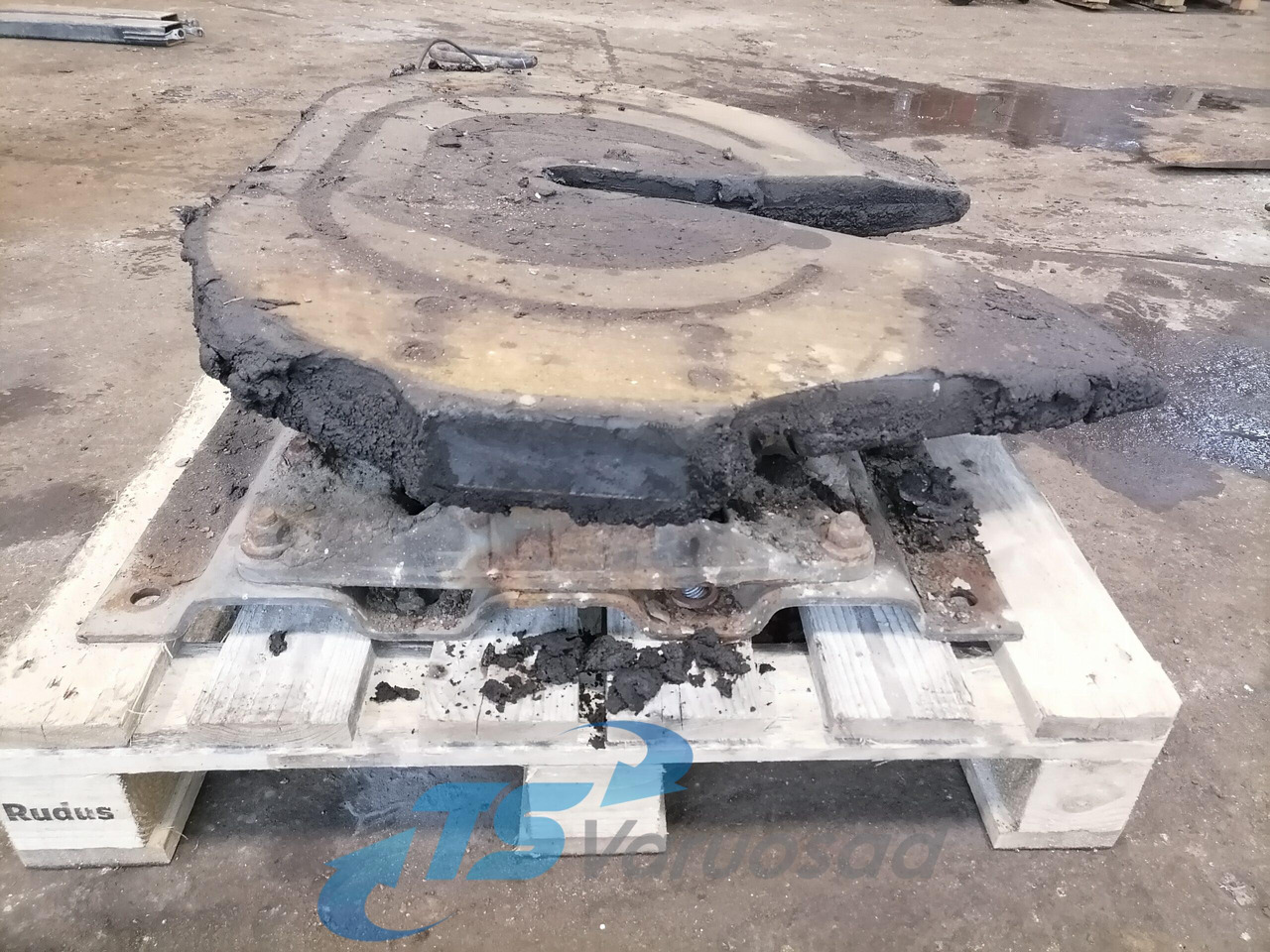 Scania Fifht wheel 1353631 - Točnice pro Nákladní auto: obrázek 2 Scania Fifht wheel 1353631 - Točnice pro Nákladní auto: obrázek 2