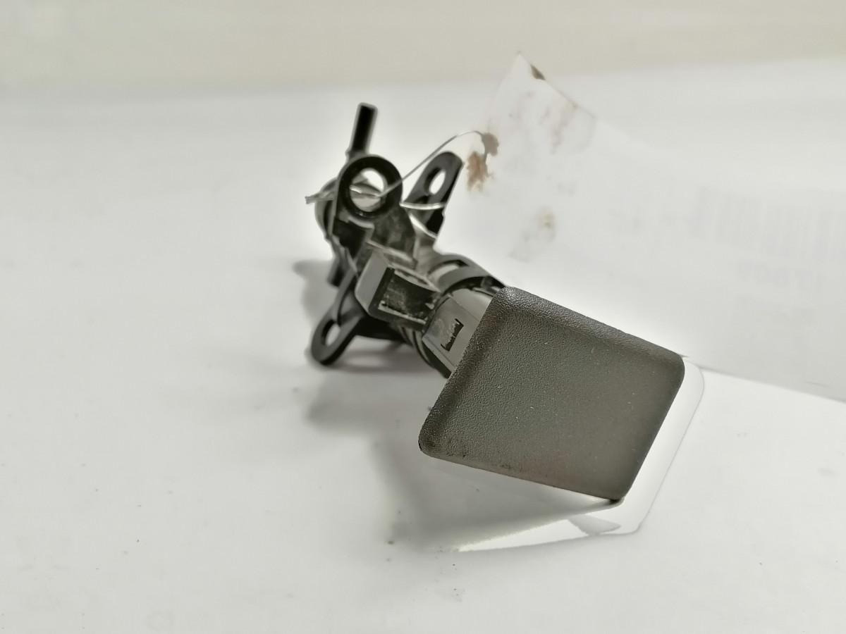 Scania Headlight washer system 1883637 - Stěrač pro Nákladní auto: obrázek 4 Scania Headlight washer system 1883637 - Stěrač pro Nákladní auto: obrázek 4