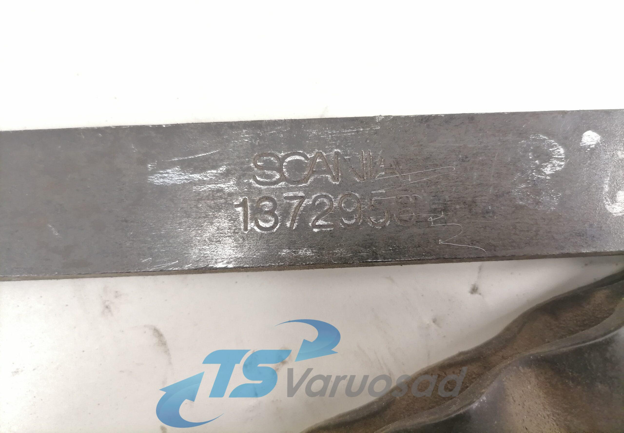 Scania Kabiini piiraja 1372958 - Univerzální díl pro Nákladní auto: obrázek 2 Scania Kabiini piiraja 1372958 - Univerzální díl pro Nákladní auto: obrázek 2