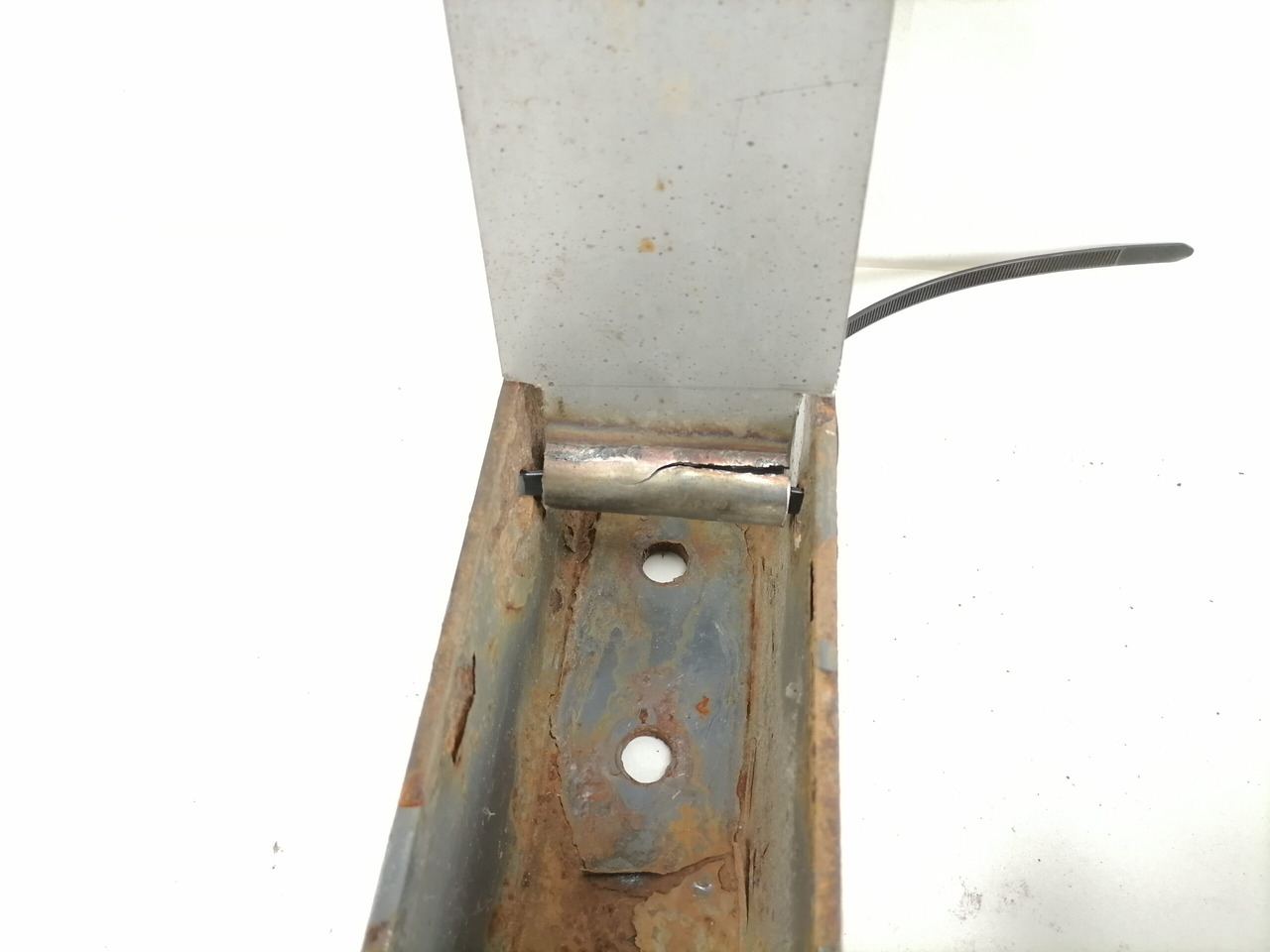 Scania Kandur, gaasiballoon 12345 - Palivová nádrž pro Nákladní auto: obrázek 5 Scania Kandur, gaasiballoon 12345 - Palivová nádrž pro Nákladní auto: obrázek 5