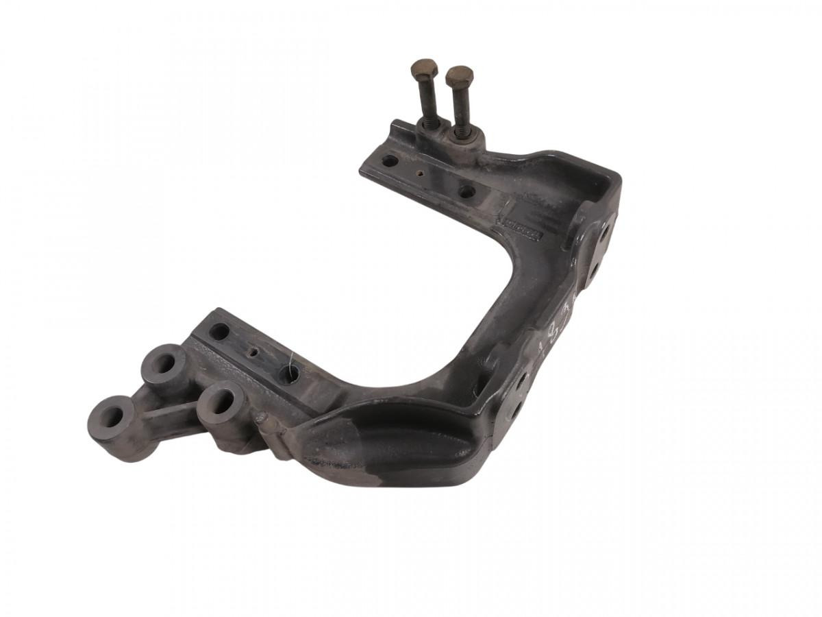 Scania Mudguard bracket 2356049 - Univerzální díl pro Nákladní auto: obrázek 1 Scania Mudguard bracket 2356049 - Univerzální díl pro Nákladní auto: obrázek 1