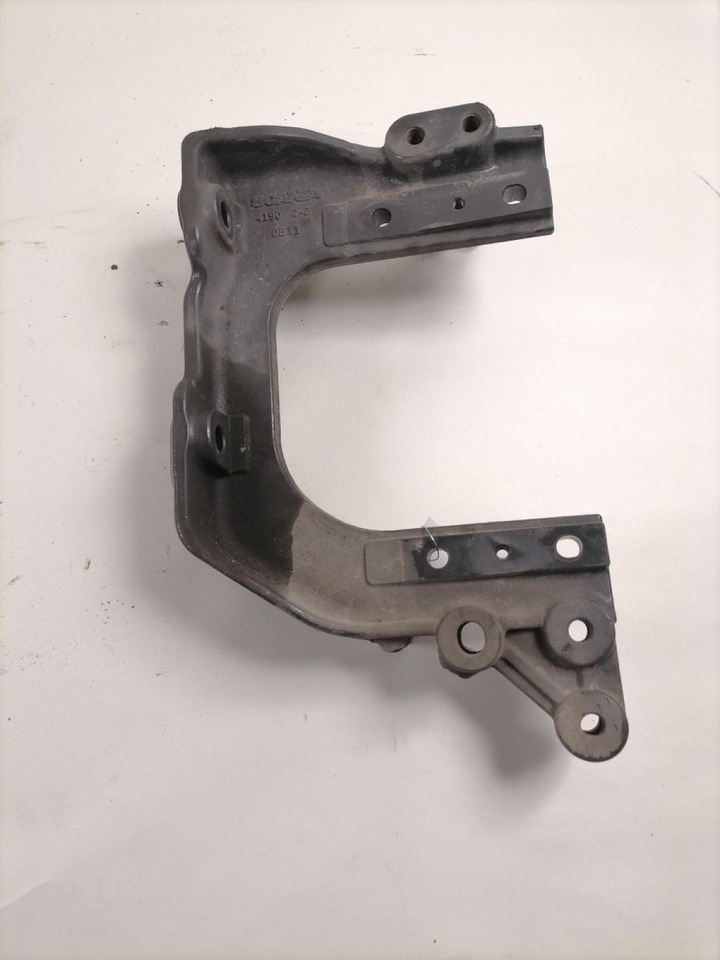 Scania Mudguard bracket 2356049 - Univerzální díl pro Nákladní auto: obrázek 2 Scania Mudguard bracket 2356049 - Univerzální díl pro Nákladní auto: obrázek 2