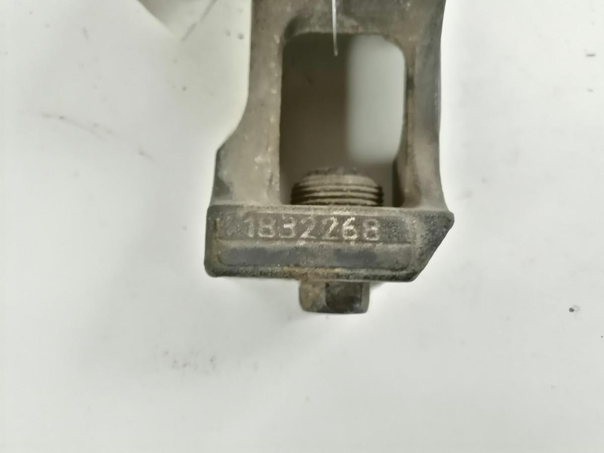 Scania Muffler carrier 1832268 - Tlumič výfuku pro Nákladní auto: obrázek 4 Scania Muffler carrier 1832268 - Tlumič výfuku pro Nákladní auto: obrázek 4