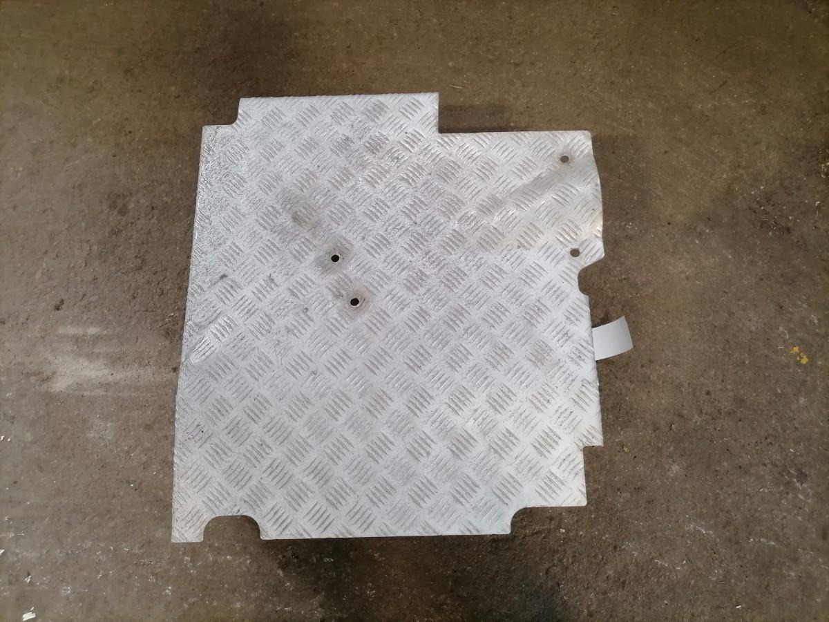 Scania Muffler cover 1776579 - Tlumič výfuku pro Nákladní auto: obrázek 4 Scania Muffler cover 1776579 - Tlumič výfuku pro Nákladní auto: obrázek 4