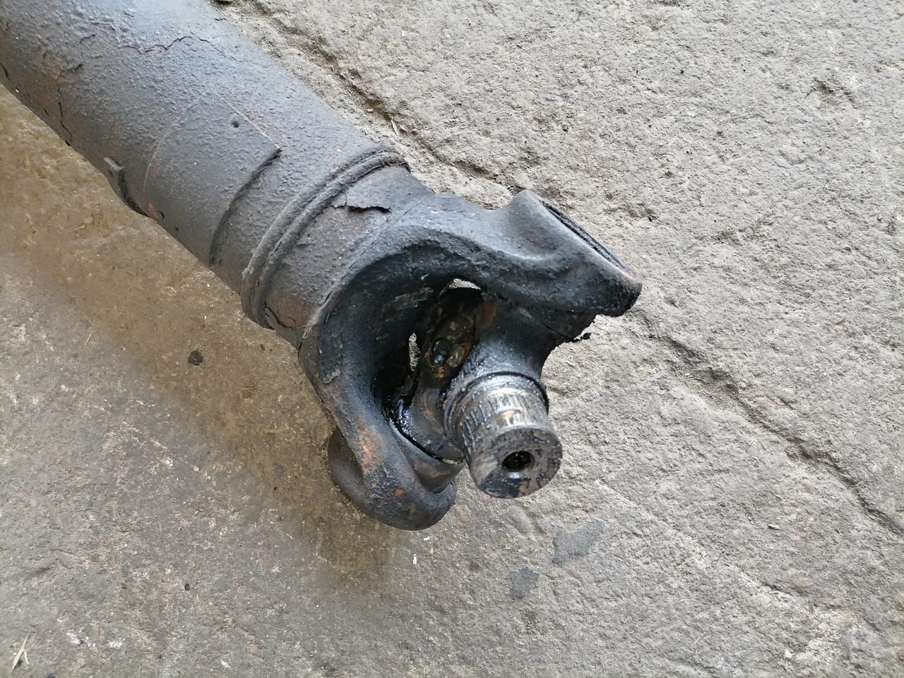 Scania Propeller shaft 1758616 - Kardan pro Nákladní auto: obrázek 4 Scania Propeller shaft 1758616 - Kardan pro Nákladní auto: obrázek 4
