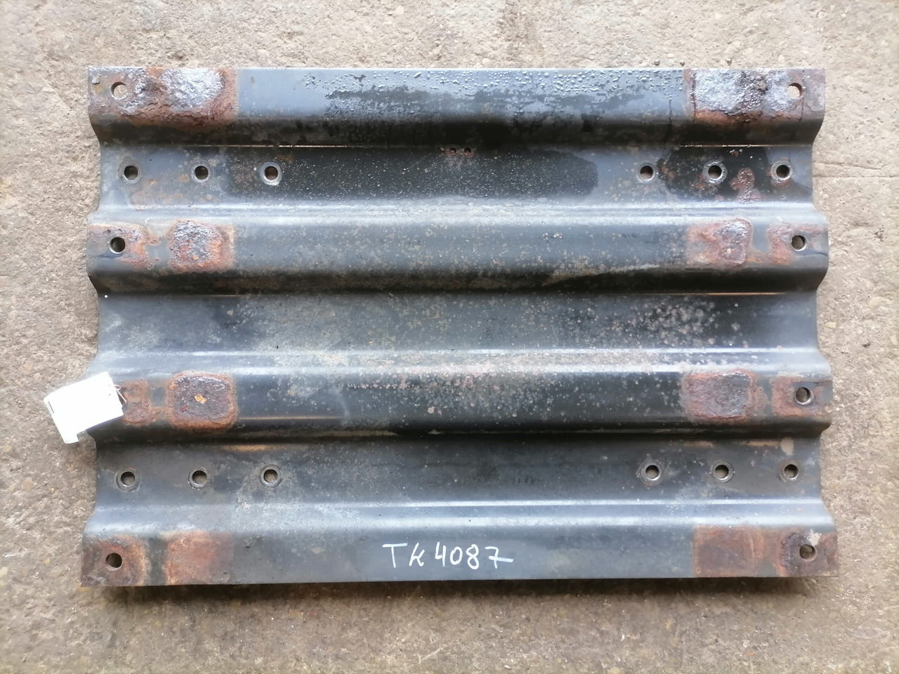 Scania Saddle plate 2061804 - Točnice pro Nákladní auto: obrázek 3 Scania Saddle plate 2061804 - Točnice pro Nákladní auto: obrázek 3