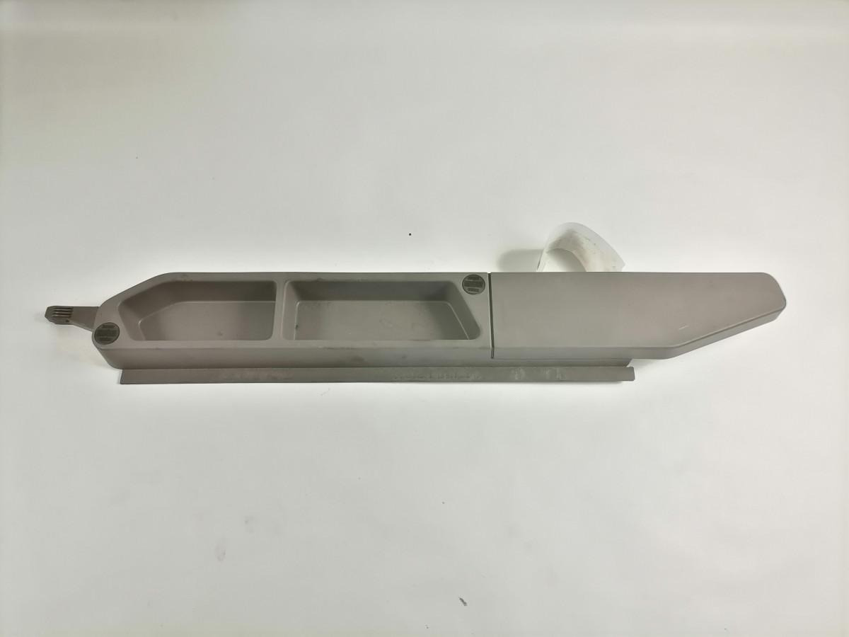 Scania Salongi plastik 2038406 - Univerzální díl pro Nákladní auto: obrázek 2 Scania Salongi plastik 2038406 - Univerzální díl pro Nákladní auto: obrázek 2