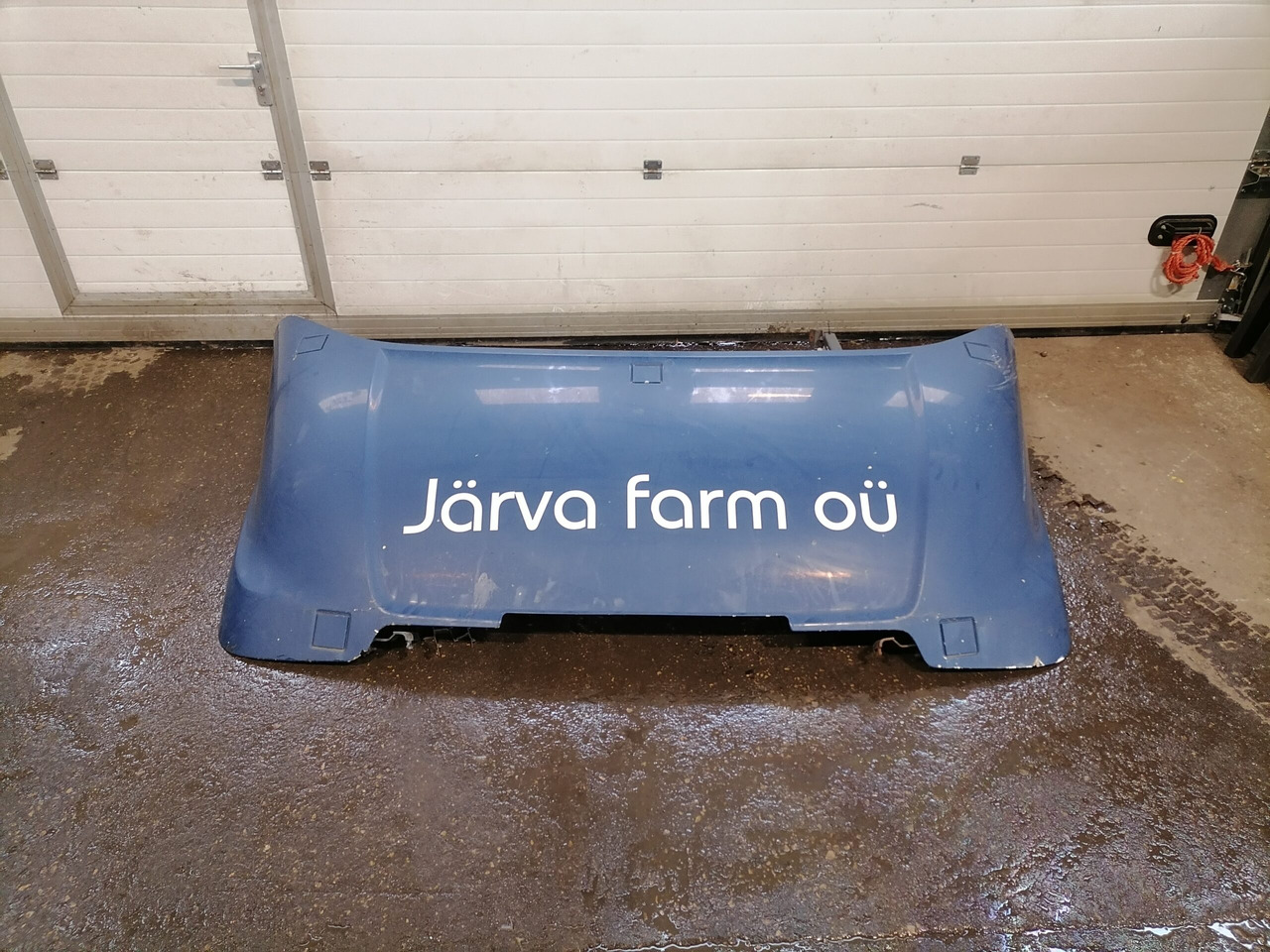 Scania Scania cab wind deflector, roof 1757973 - Aerodynamika/ Spoilery pro Nákladní auto: obrázek 1 Scania Scania cab wind deflector, roof 1757973 - Aerodynamika/ Spoilery pro Nákladní auto: obrázek 1