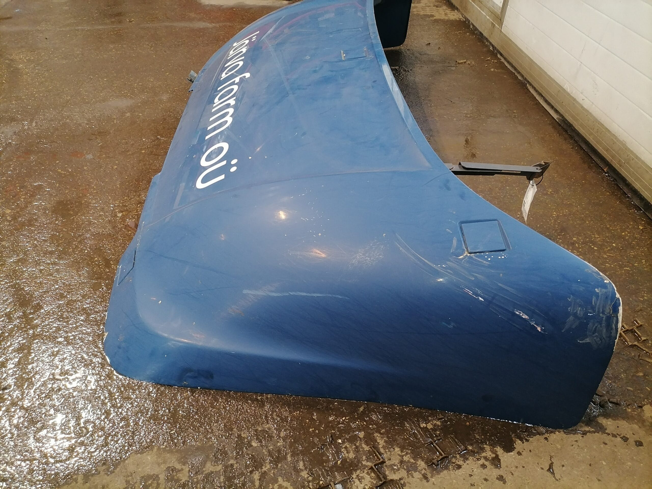 Scania Scania cab wind deflector, roof 1757973 - Aerodynamika/ Spoilery pro Nákladní auto: obrázek 3 Scania Scania cab wind deflector, roof 1757973 - Aerodynamika/ Spoilery pro Nákladní auto: obrázek 3