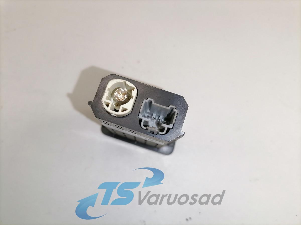 Scania USB/AUX pistikute paneel 2554705 - Elektrický systém pro Nákladní auto: obrázek 4 Scania USB/AUX pistikute paneel 2554705 - Elektrický systém pro Nákladní auto: obrázek 4