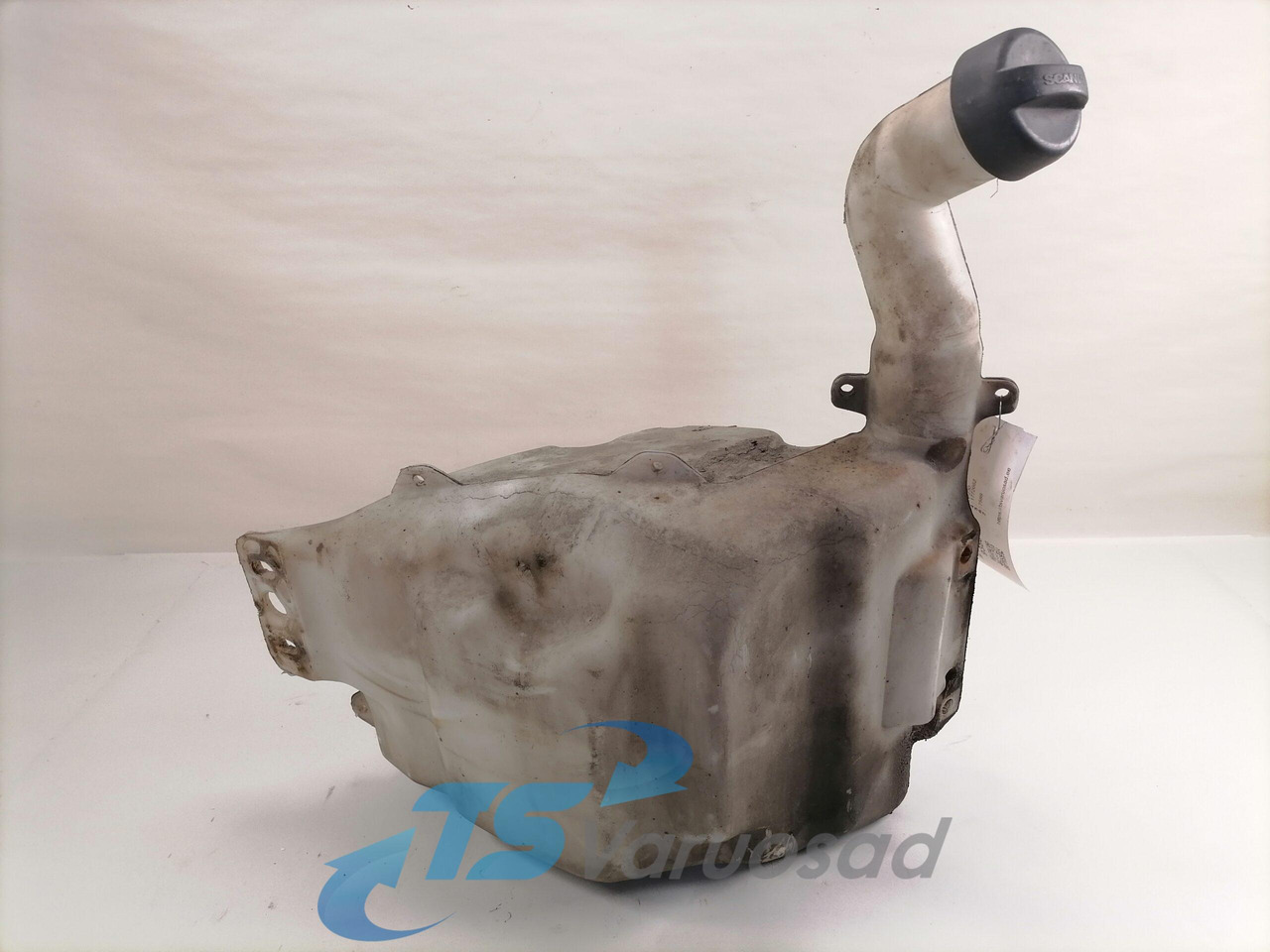 Scania Windscreen washer fluid tank 1772662 - Stěrač pro Nákladní auto: obrázek 2 Scania Windscreen washer fluid tank 1772662 - Stěrač pro Nákladní auto: obrázek 2
