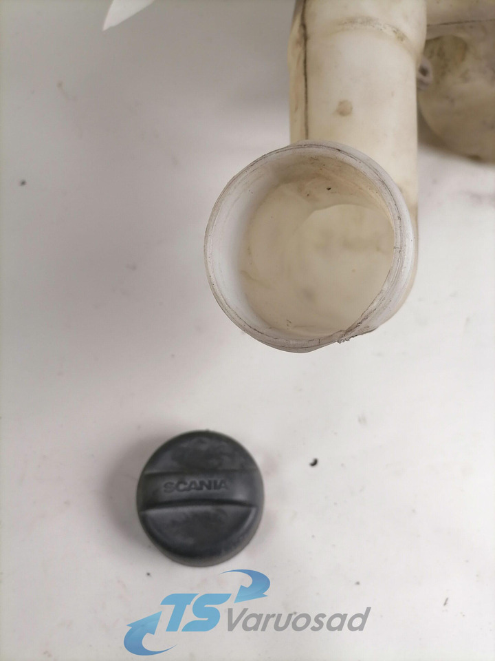 Scania Windscreen washer fluid tank 1772662 - Stěrač pro Nákladní auto: obrázek 4 Scania Windscreen washer fluid tank 1772662 - Stěrač pro Nákladní auto: obrázek 4