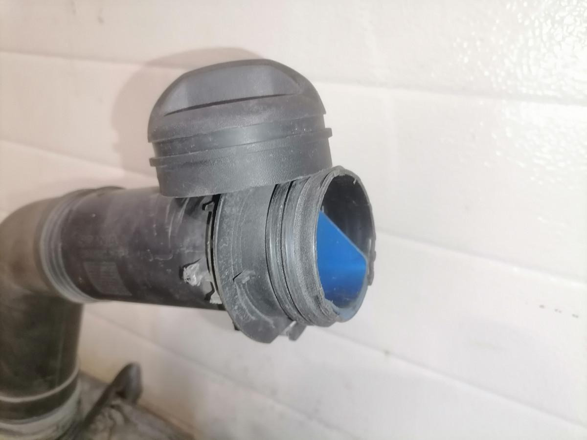 Scania Windscreen washer fluid tank 2512290 - Stěrač pro Nákladní auto: obrázek 5 Scania Windscreen washer fluid tank 2512290 - Stěrač pro Nákladní auto: obrázek 5