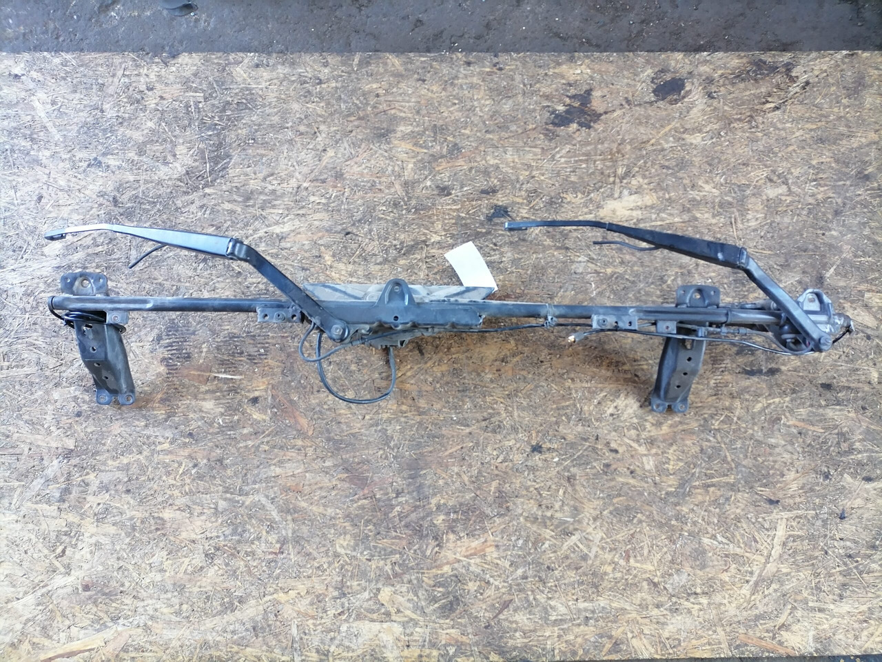 Scania Wiper frame 1765183 - Stěrač pro Nákladní auto: obrázek 4 Scania Wiper frame 1765183 - Stěrač pro Nákladní auto: obrázek 4