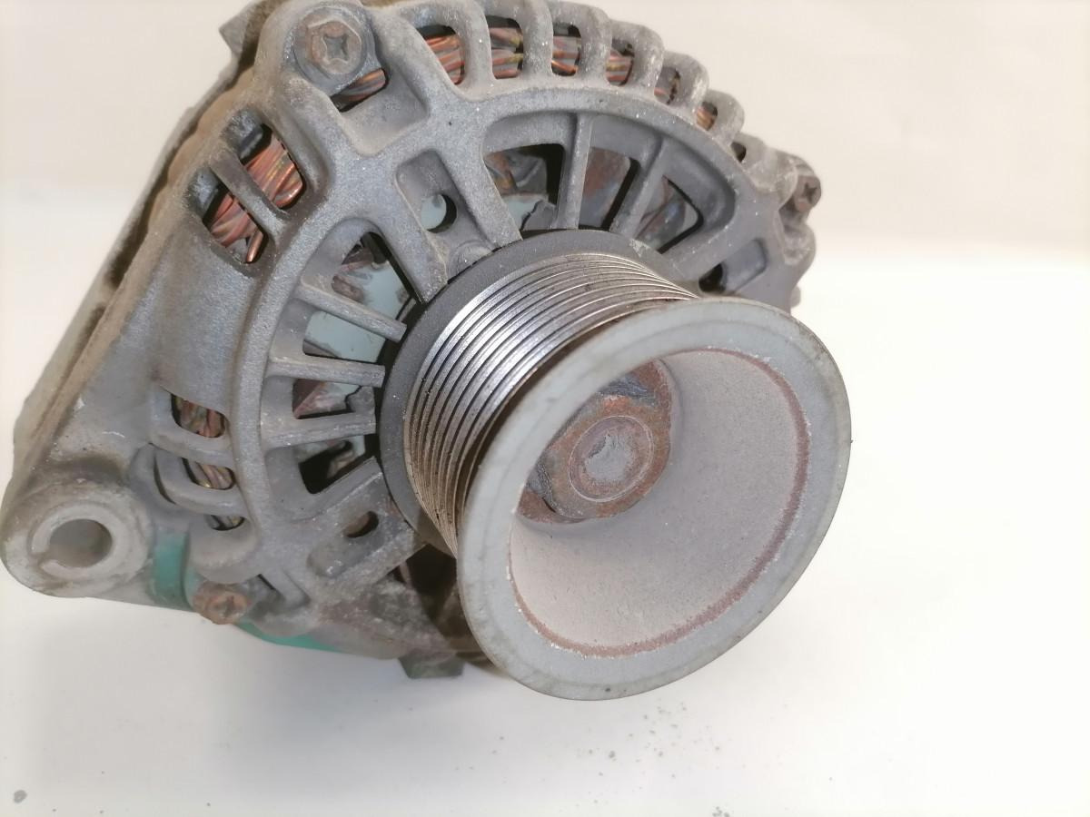 Volvo Alternator 20707050 - Alternátor pro Nákladní auto: obrázek 4 Volvo Alternator 20707050 - Alternátor pro Nákladní auto: obrázek 4