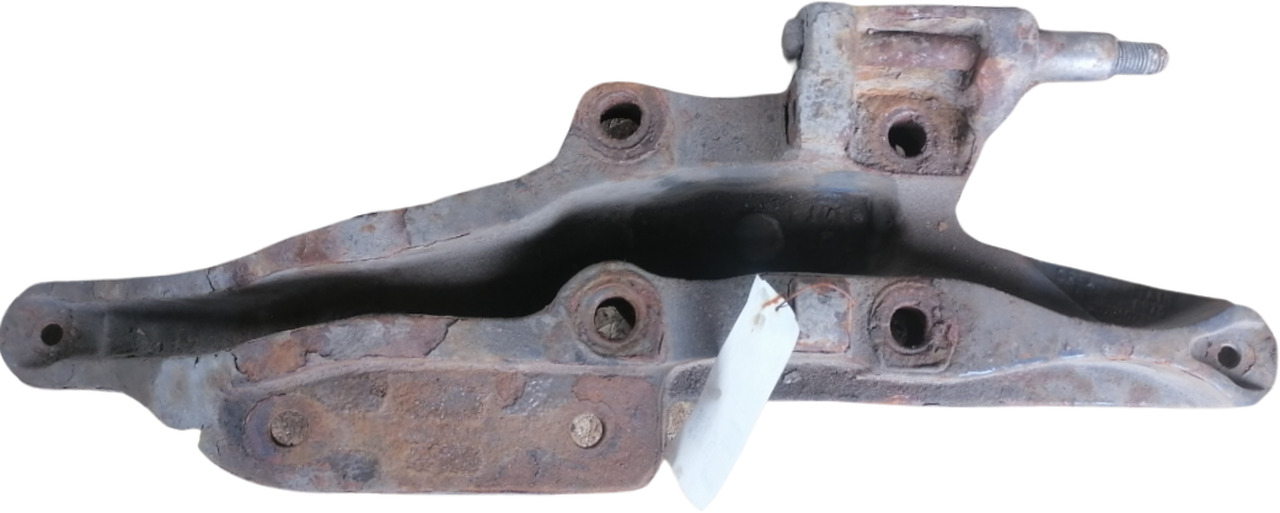 Volvo Bracket 20704073 - Náprava a díly pro Nákladní auto: obrázek 1 Volvo Bracket 20704073 - Náprava a díly pro Nákladní auto: obrázek 1