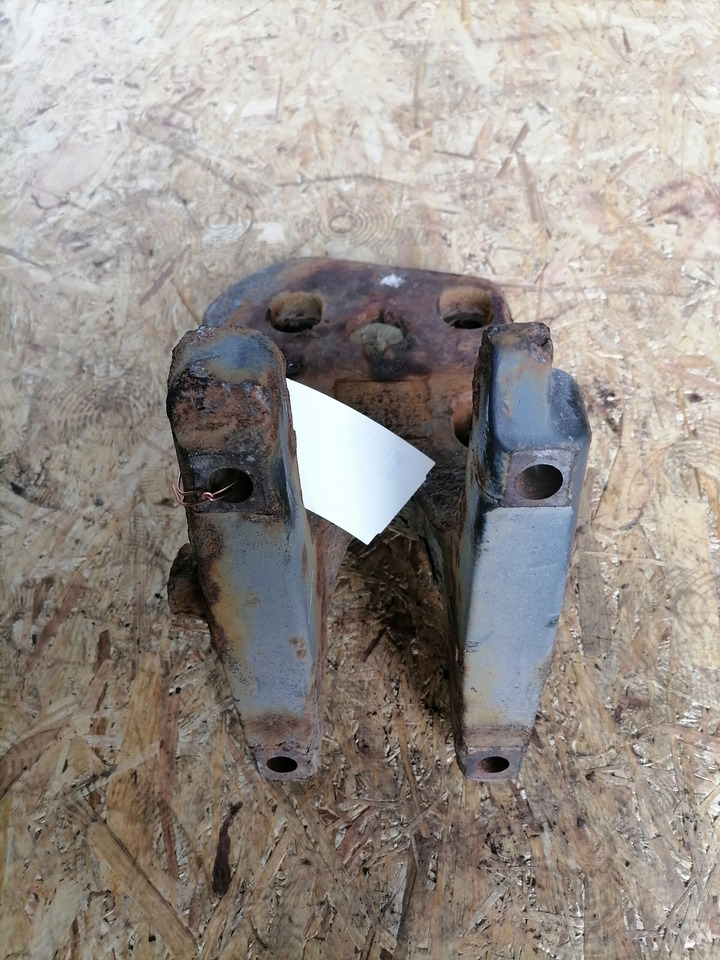Volvo Bracket 20806896 - Podvěs pro Nákladní auto: obrázek 4 Volvo Bracket 20806896 - Podvěs pro Nákladní auto: obrázek 4