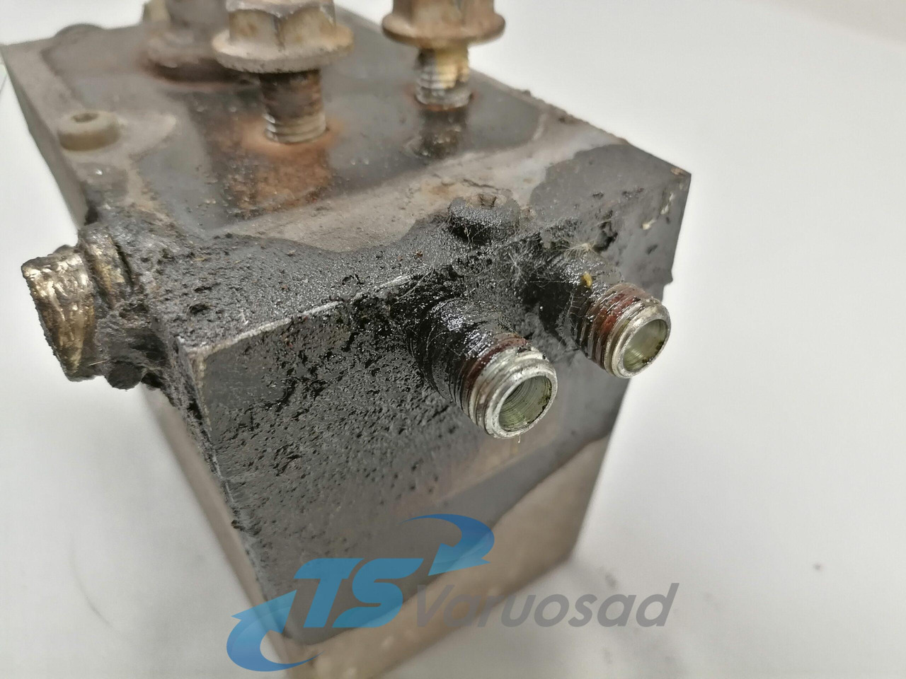 Volvo Cab tilting pump 82053294 - Podvěs kabiny pro Nákladní auto: obrázek 3 Volvo Cab tilting pump 82053294 - Podvěs kabiny pro Nákladní auto: obrázek 3