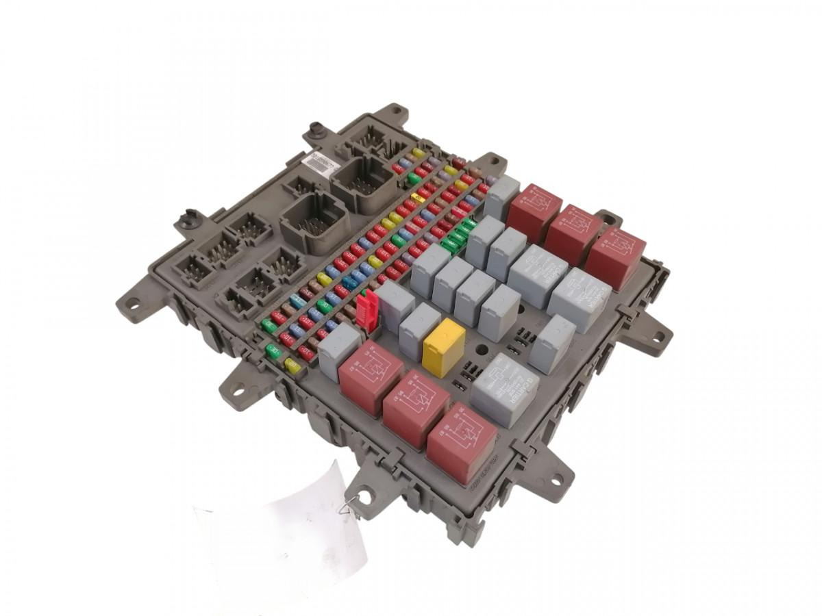 Volvo Central electric unit 5010590677 - Pojistka pro Nákladní auto: obrázek 1 Volvo Central electric unit 5010590677 - Pojistka pro Nákladní auto: obrázek 1