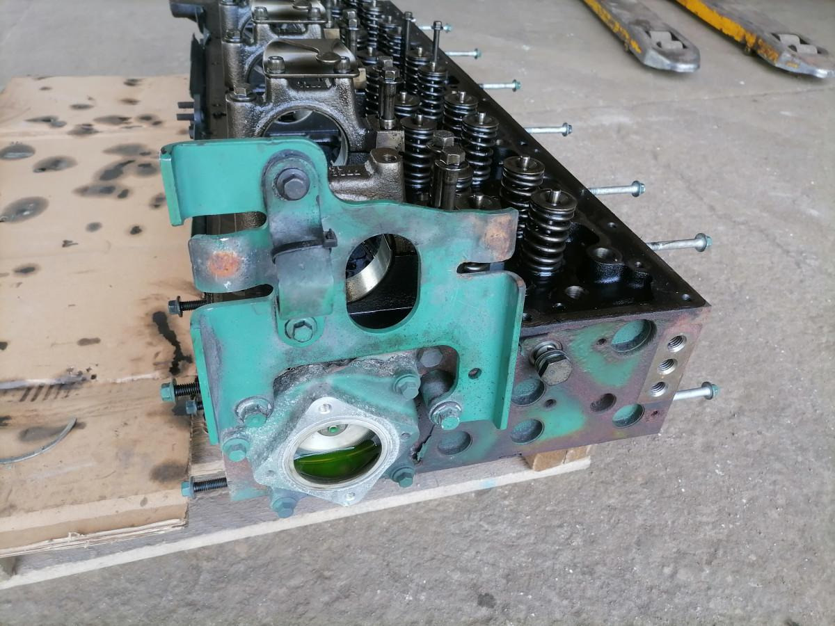 Volvo Cylinder head 21754367 - Hlava válců pro Nákladní auto: obrázek 3 Volvo Cylinder head 21754367 - Hlava válců pro Nákladní auto: obrázek 3
