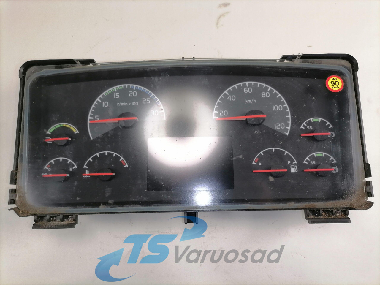 Volvo Dashboard 21375853 - Palubní deska pro Nákladní auto: obrázek 2 Volvo Dashboard 21375853 - Palubní deska pro Nákladní auto: obrázek 2